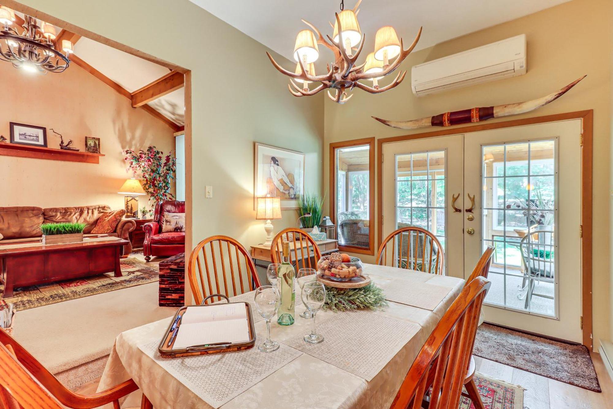 Lake Harmony Townhome Walk To Restaurants! 外观 照片